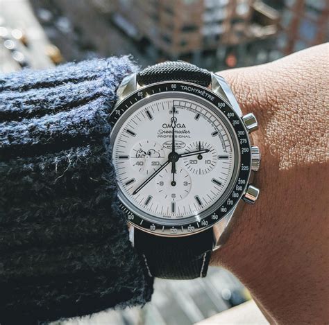 omega speedmaster silver snoopy reddit.